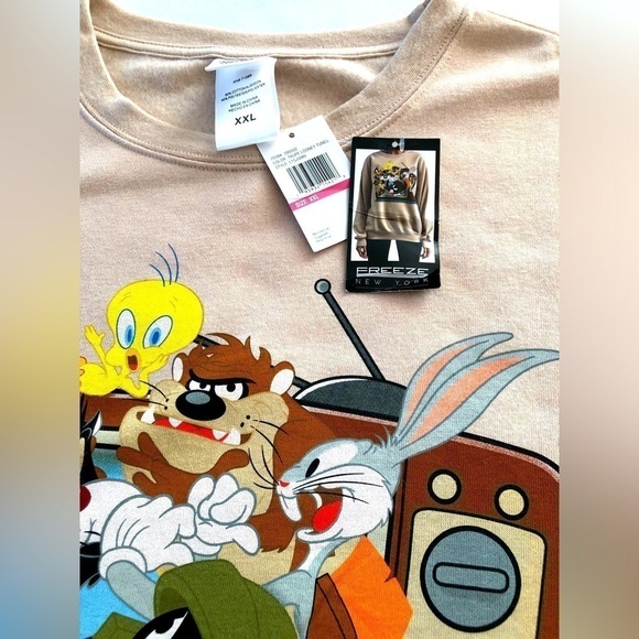 Warner Bros. Other - NWT Looney Tunes Classic Characters..All on TV and competing for your attention